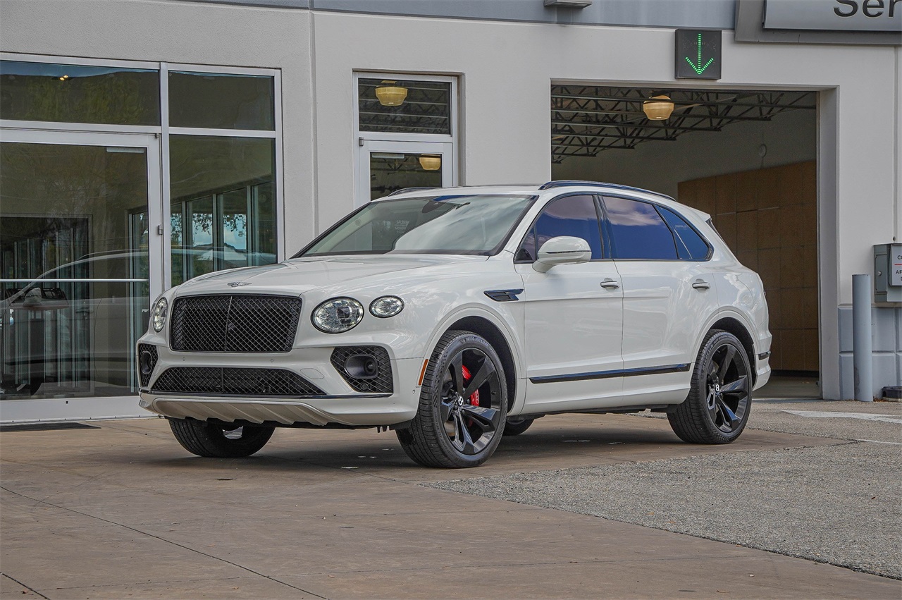 Used Car 2023 Bentley Bentayga  V8 For Sale Under $150,000 In Austin, Texas