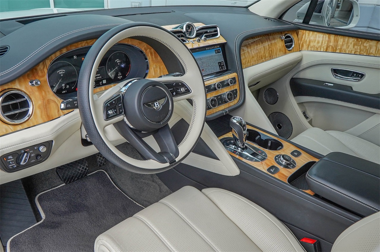 Used Car 2023 Bentley Bentayga  V8 For Sale Under $150,000 In Austin, Texas