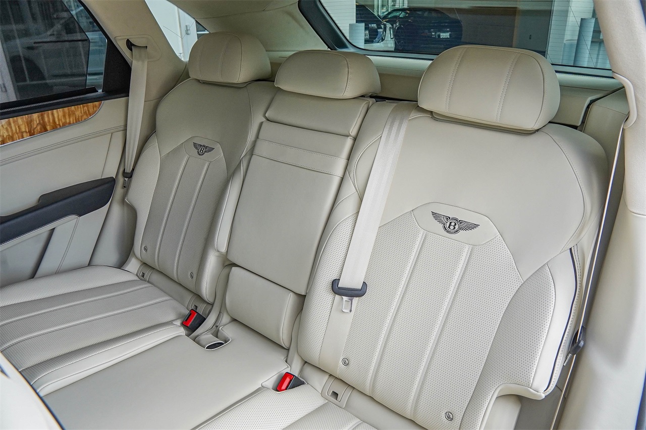 Used Car 2023 Bentley Bentayga  V8 For Sale Under $150,000 In Austin, Texas