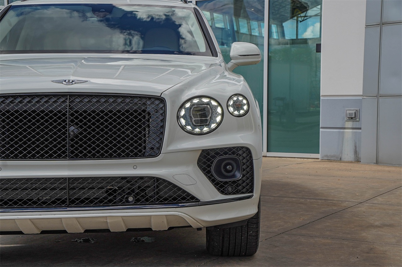 Used Car 2023 Bentley Bentayga  V8 For Sale Under $150,000 In Austin, Texas
