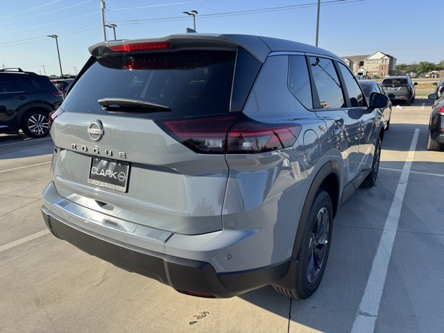 2026 Nissan Rogue SV photo 6