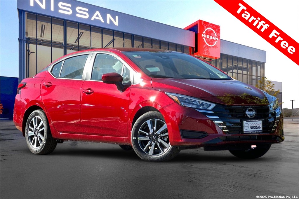 2025 Nissan Versa SV's photo
