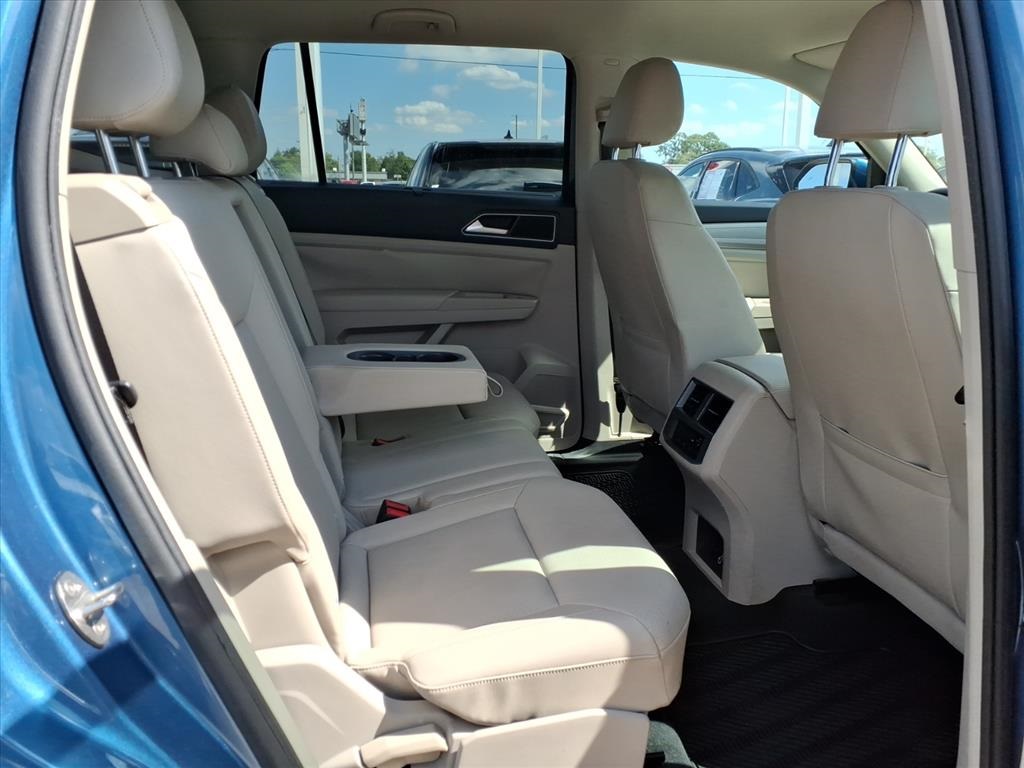 2019 Volkswagen Atlas 3.6L V6 SE Blue at Keating Nissan