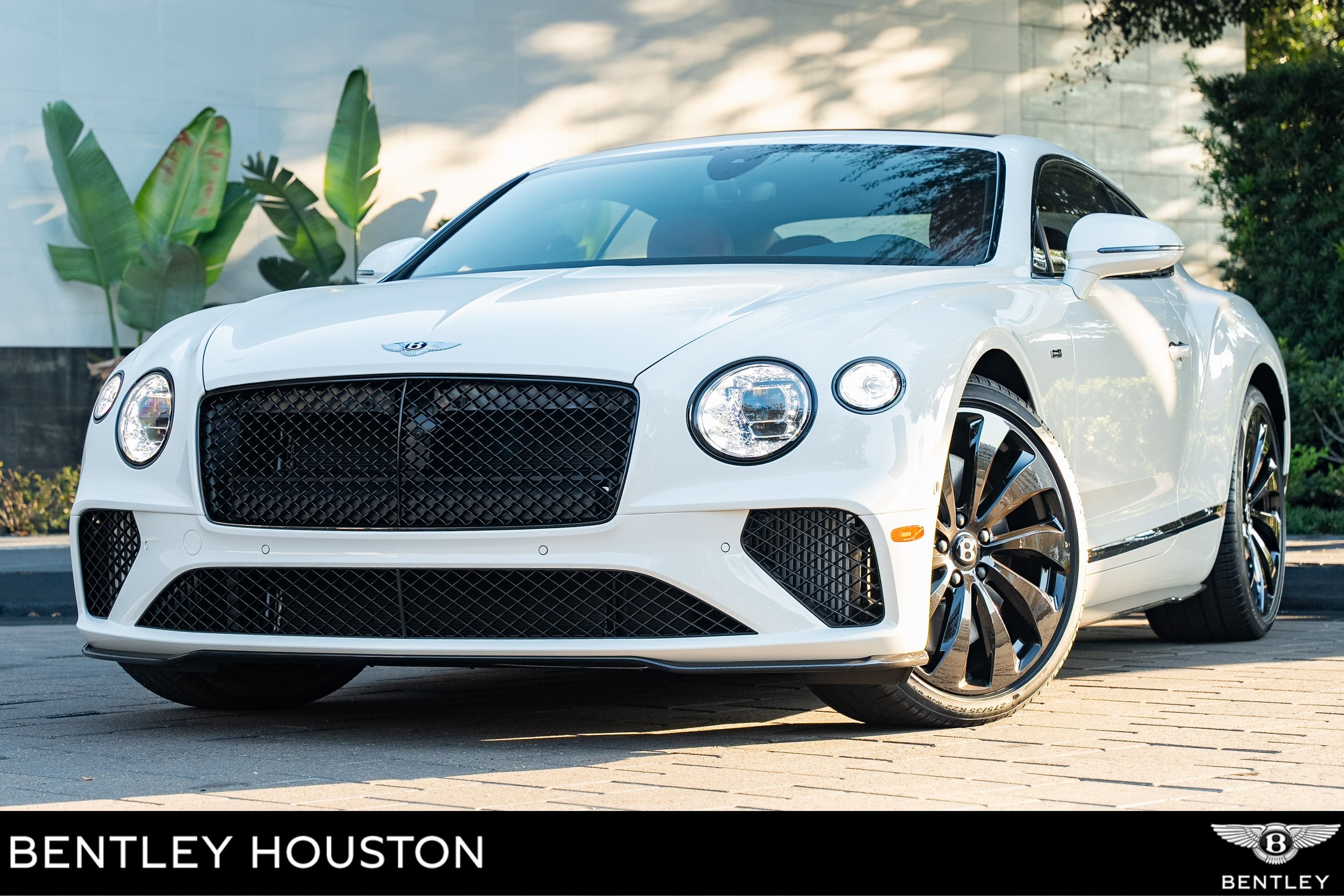 /2024 Bentley Continental-GT