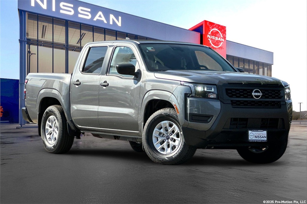 2026 Nissan Frontier S photo 2