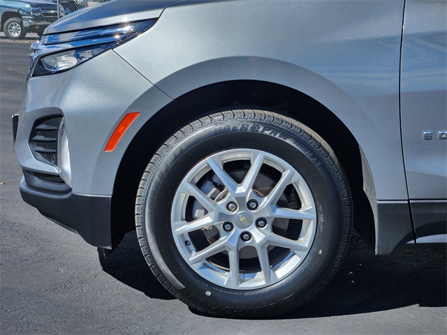2024 Chevrolet Equinox LT photo 8
