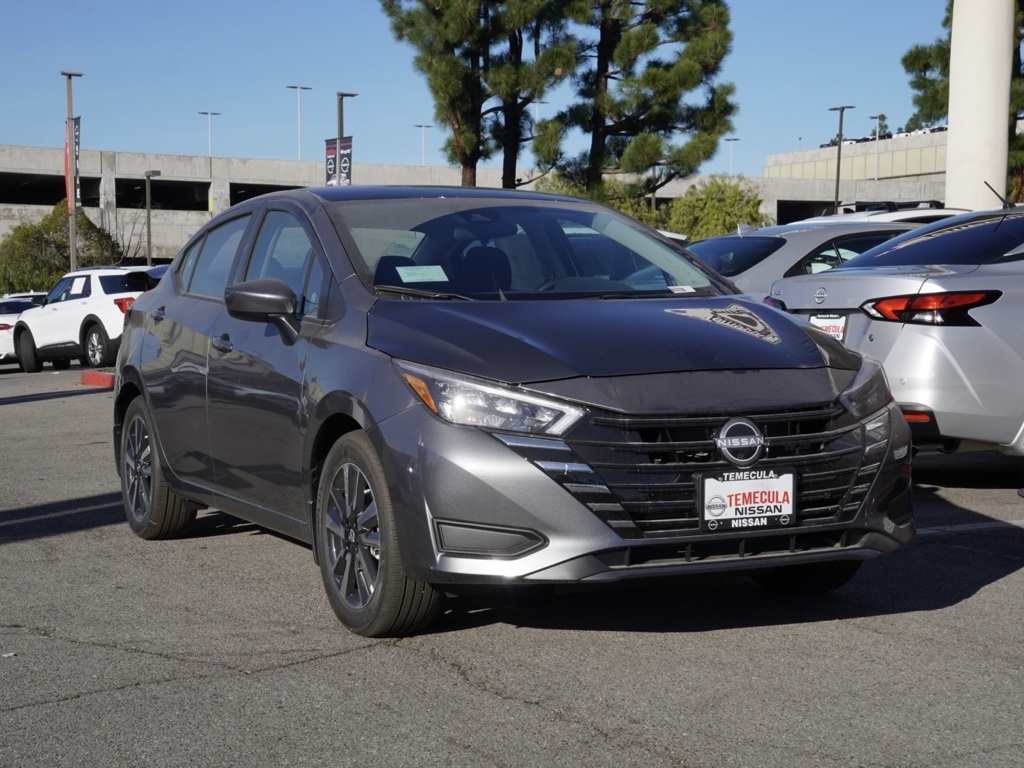 2025 Nissan Versa 1.6 SV