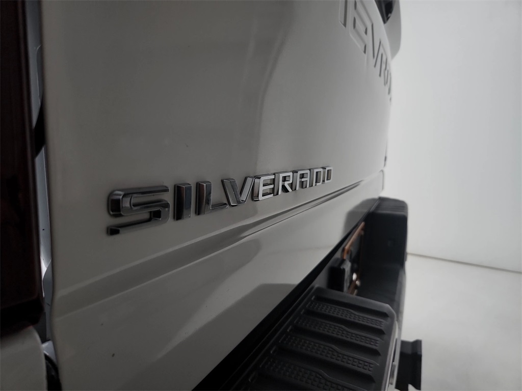 2021 Chevrolet Silverado 2500HD LTZ White at AutoSavvy Houston Northwest