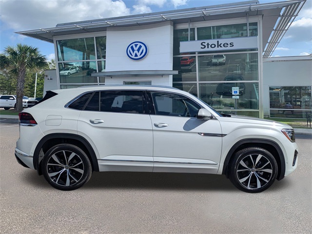 2026 Volkswagen Atlas Cross Sport 2.0T SEL Premium R-Line White/off-white at Stokes Volkswagen