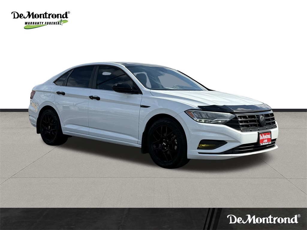 2021 Volkswagen Jetta R-Line White at DeMontrond Auto Country