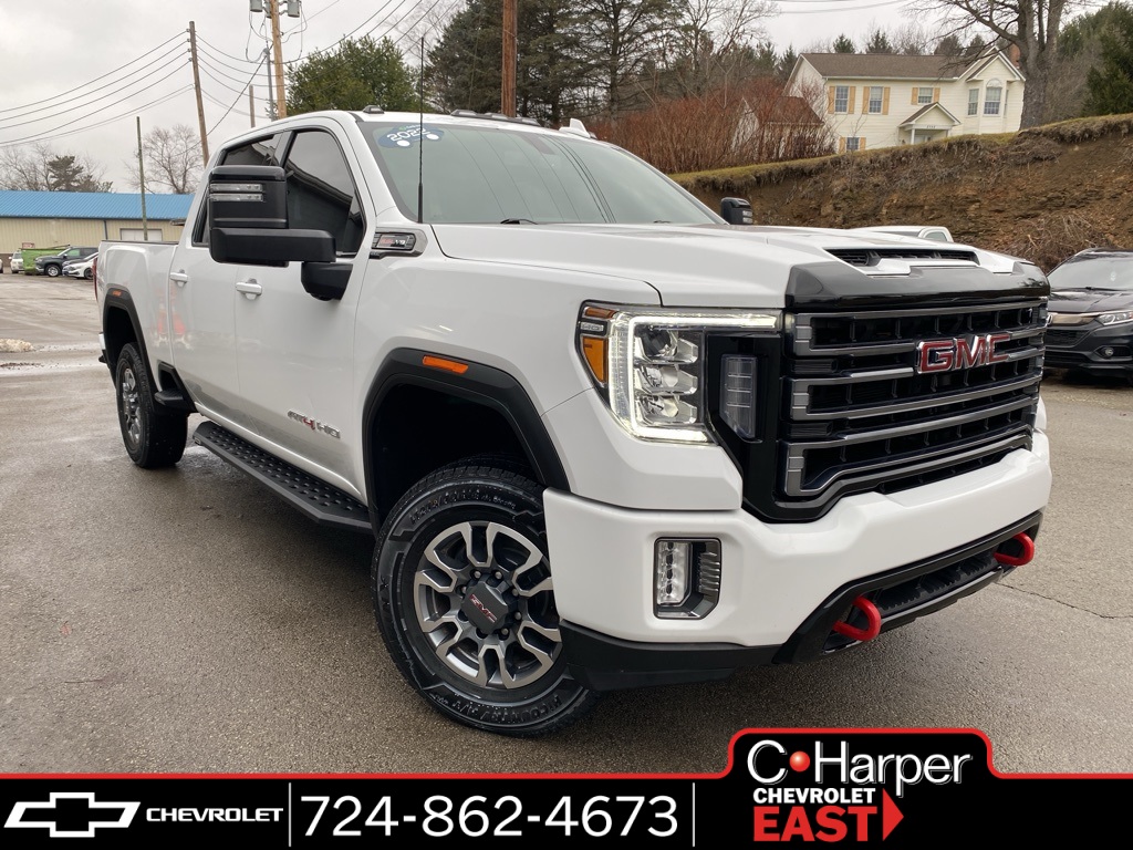 2022 GMC Sierra 2500HD AT4 Crew Cab 4WD