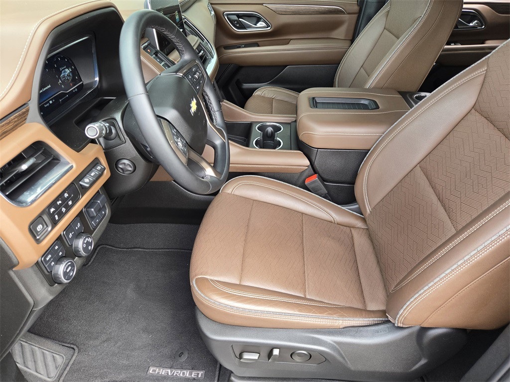 2023 Chevrolet Tahoe High Country - 11