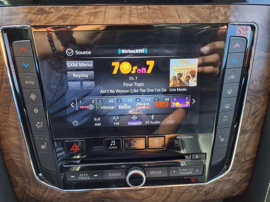 2021 INFINITI QX80 Premium Select White at Mac Haik CDJR North Houston