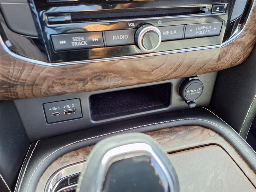 2021 INFINITI QX80 Premium Select White at Mac Haik CDJR North Houston