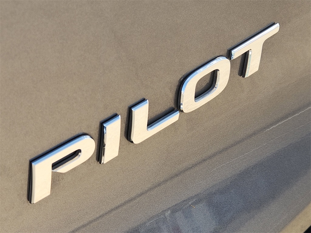 2020 Honda Pilot EX-L Gray at Autostrade