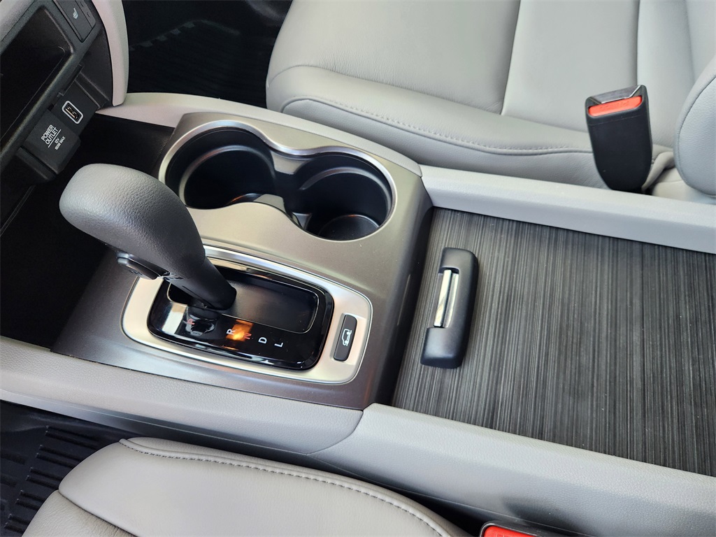 2020 Honda Pilot EX-L Gray at Autostrade