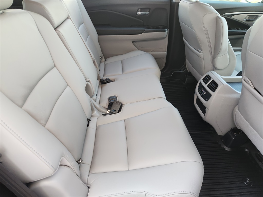 2020 Honda Pilot EX-L Gray at Autostrade