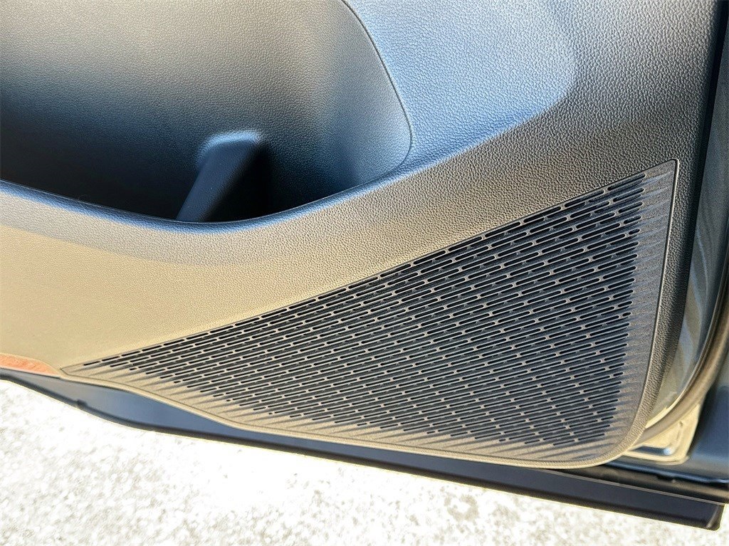 2025 Volkswagen Atlas 2.0T SE w/Technology Gray at DeMontrond Automotive Group