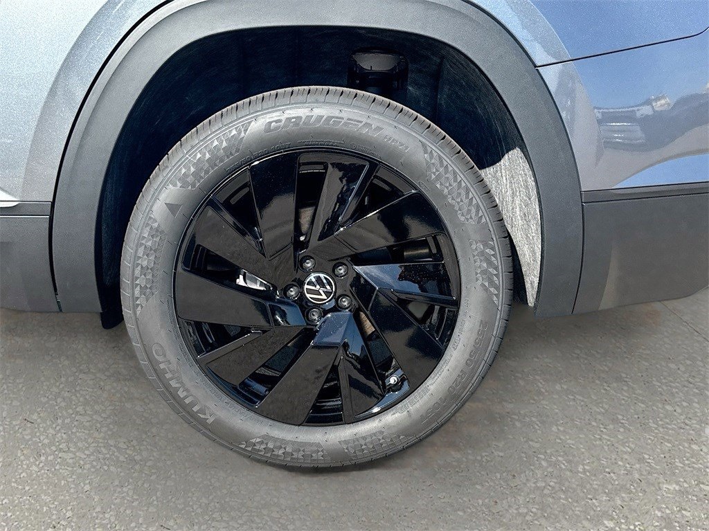 2025 Volkswagen Atlas 2.0T SE w/Technology Gray at DeMontrond Automotive Group