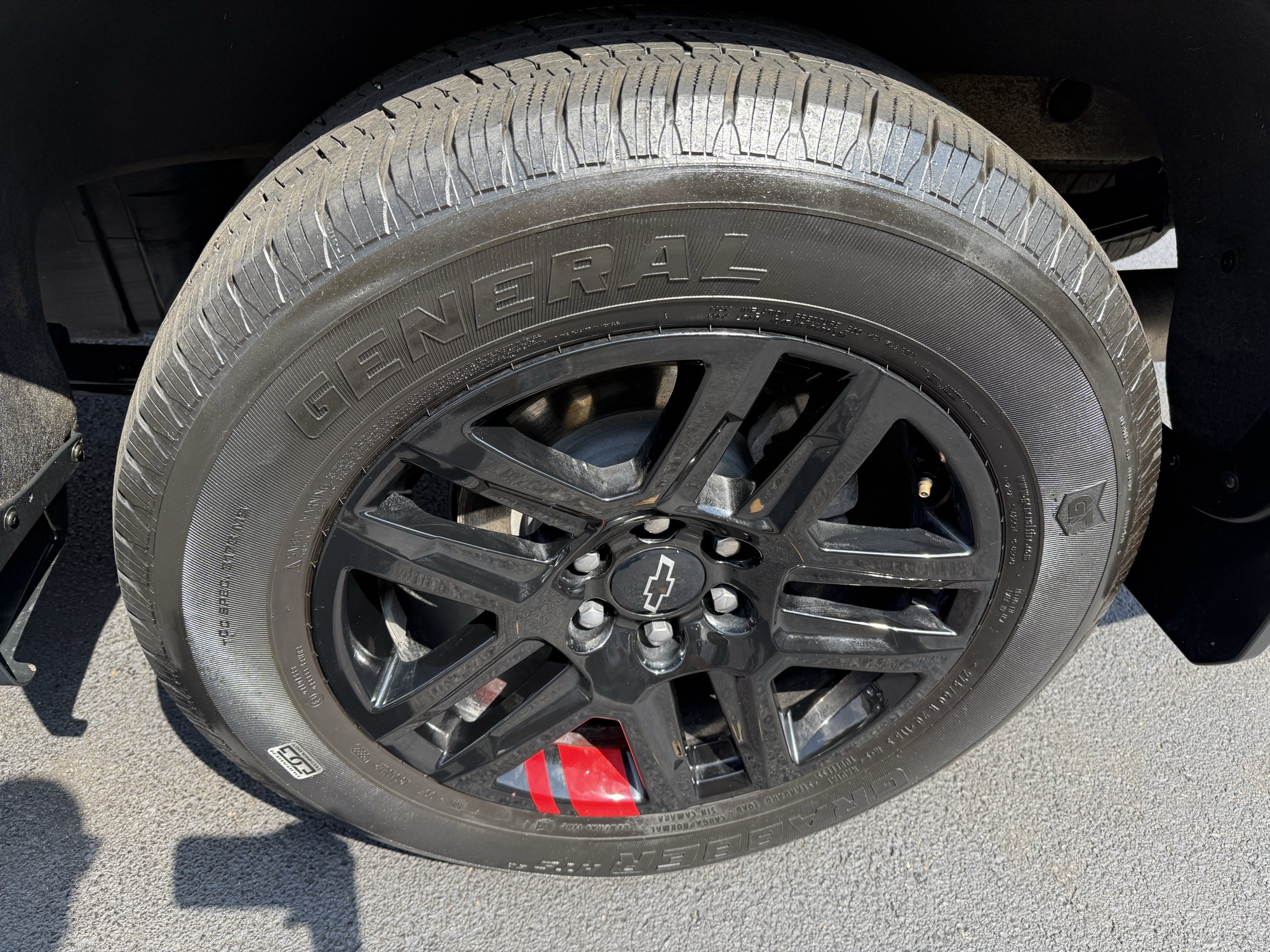 2023 Chevrolet Silverado 1500 RST photo 12