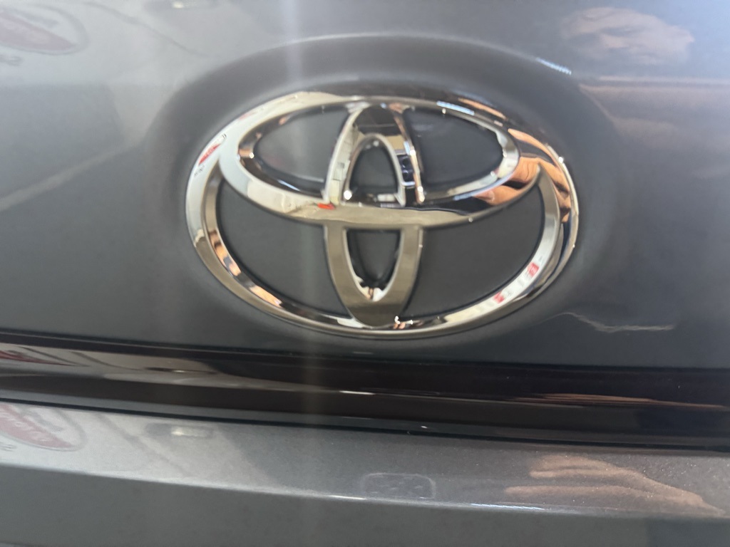 Thumbnail: 2025 Toyota Corolla - 17