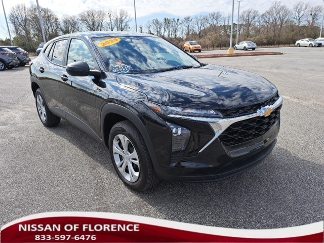 2025 Chevrolet Trax LS FWD