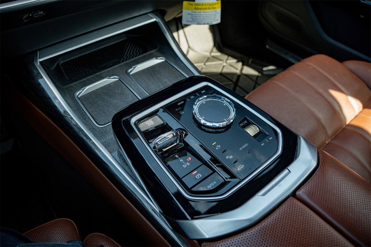 Used Car 2024 Bmw 7 Series  750e Xdrive For Sale Under $80,000 In Austin, Texas