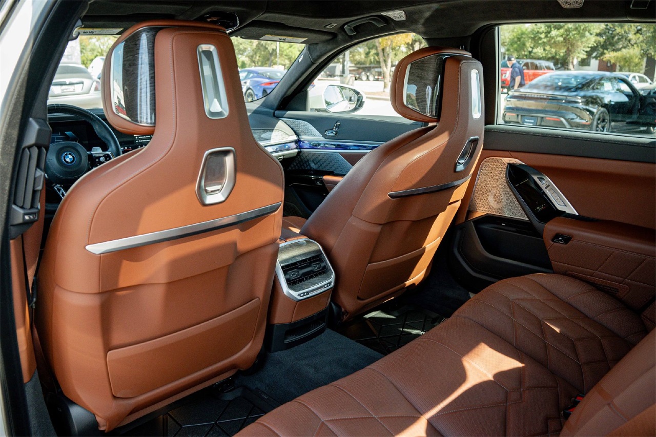 Used Car 2024 Bmw 7 Series  750e Xdrive For Sale Under $80,000 In Austin, Texas