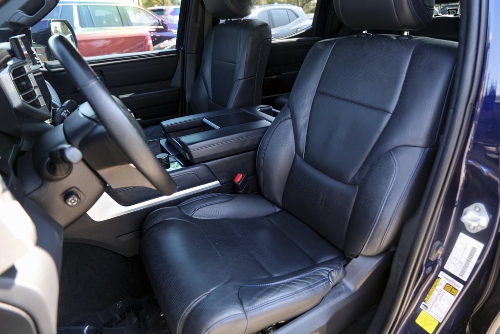 Used Car 2022 Toyota Tundra  Platinum For Sale In Austin, Texas