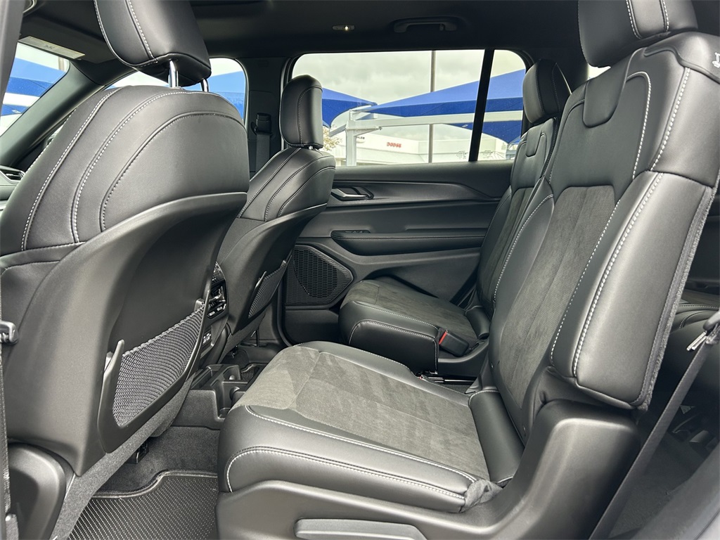 New Car 2025 Jeep Grand Cherokee L  Altitude X For Sale Under $50,000 In San Marcos, Texas