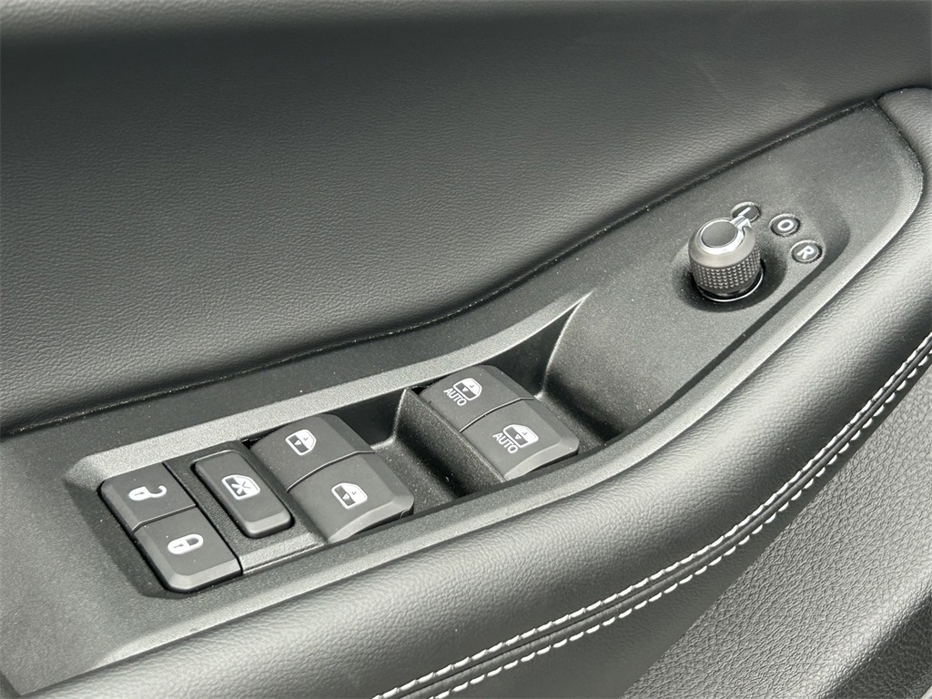 New Car 2025 Jeep Grand Cherokee L  Altitude X For Sale Under $50,000 In San Marcos, Texas