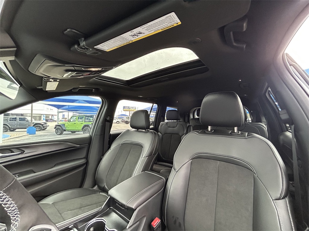 New Car 2025 Jeep Grand Cherokee L  Altitude X For Sale Under $50,000 In San Marcos, Texas