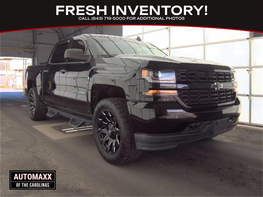 2018 Chevrolet Silverado 1500 Custom Crew Cab 4WD