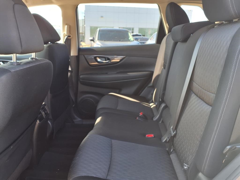 2020 Nissan Rogue SV White at Martin Chrysler Dodge Jeep Ram