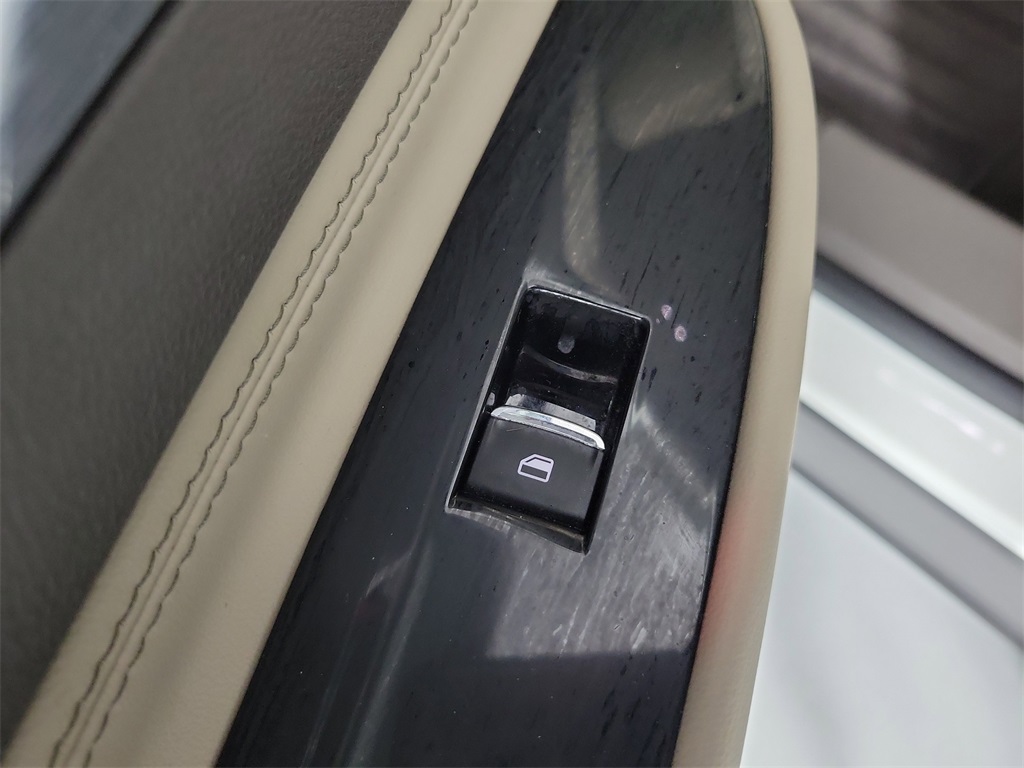 2020 Lincoln Corsair Standard White at DeMontrond Gulf Freeway