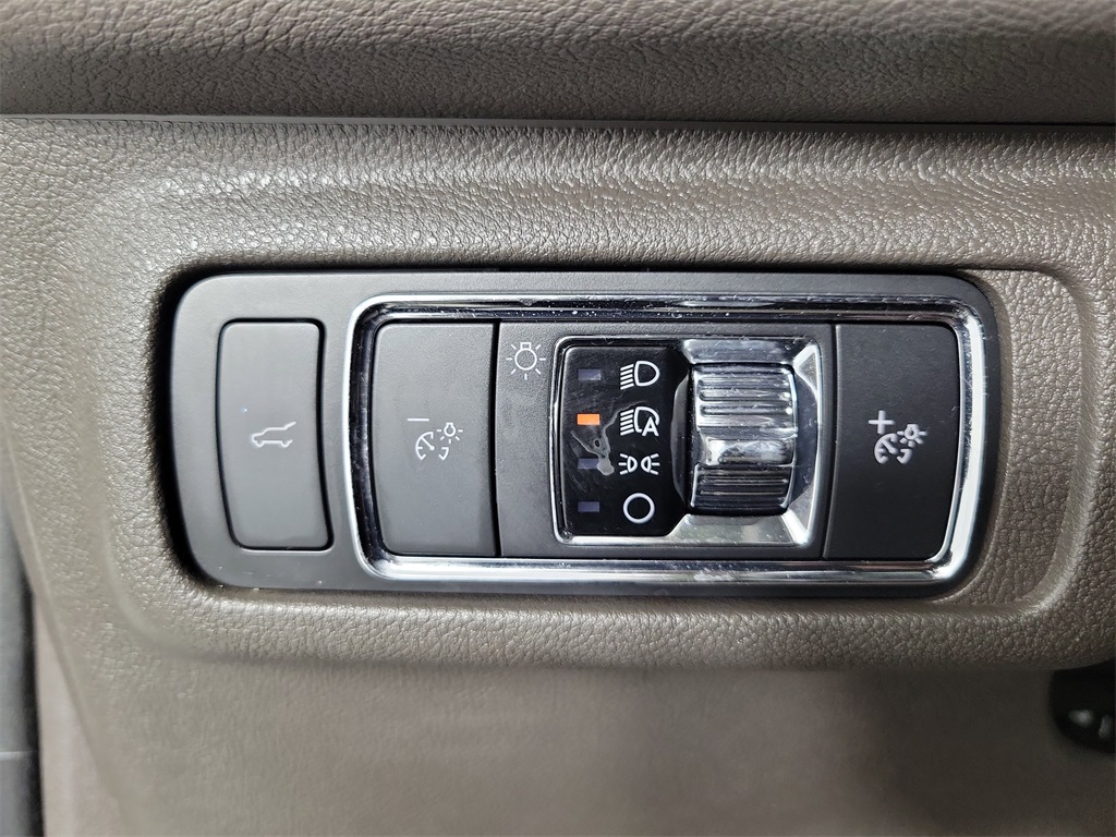 2020 Lincoln Corsair Standard White at DeMontrond Gulf Freeway