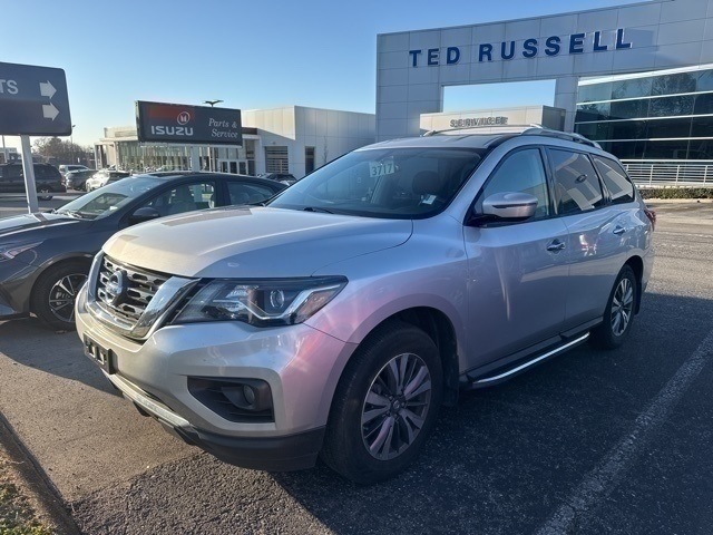 2018 Nissan Pathfinder SV 4WD