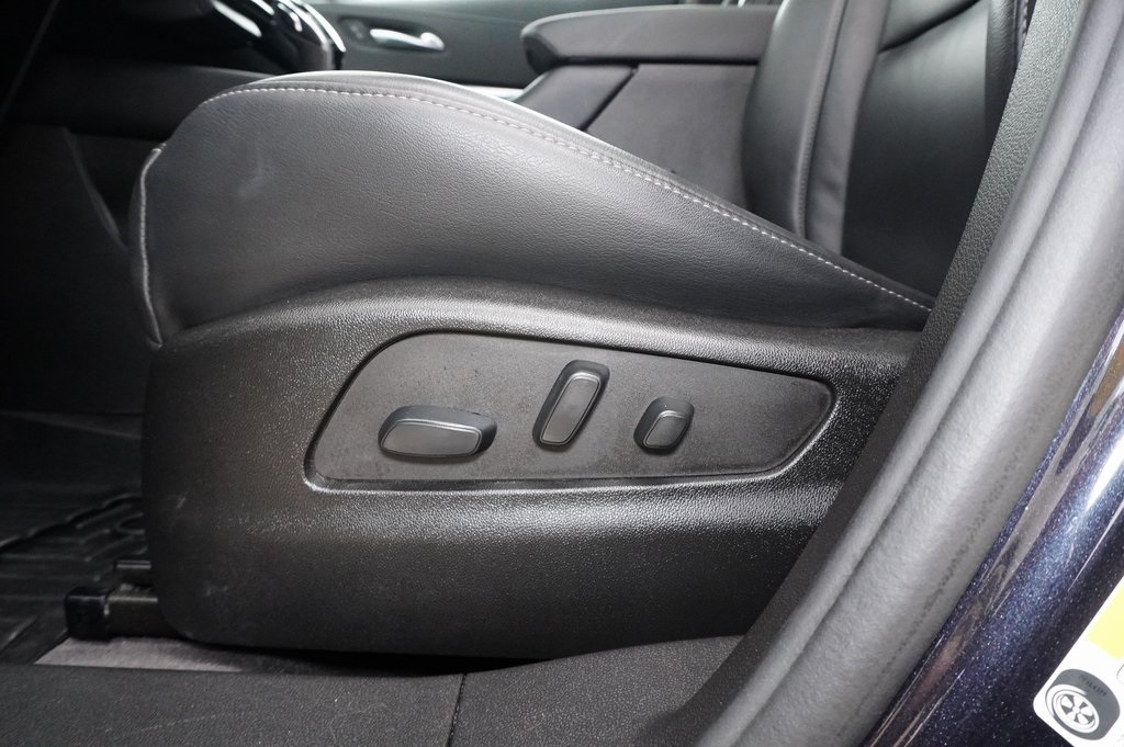 Used Car 2023 Cadillac Xt4  Luxury For Sale Under $25,000 In Weatherford, Texas