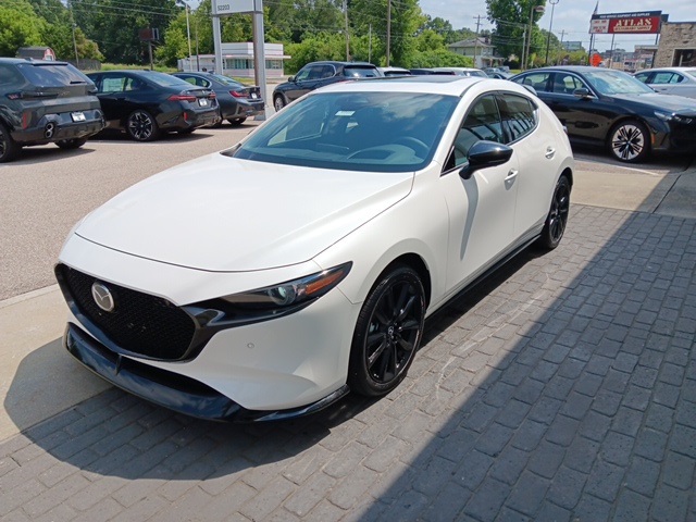White 2025 MAZDA MAZDA3 for sale in South Bend, IN Photo 3