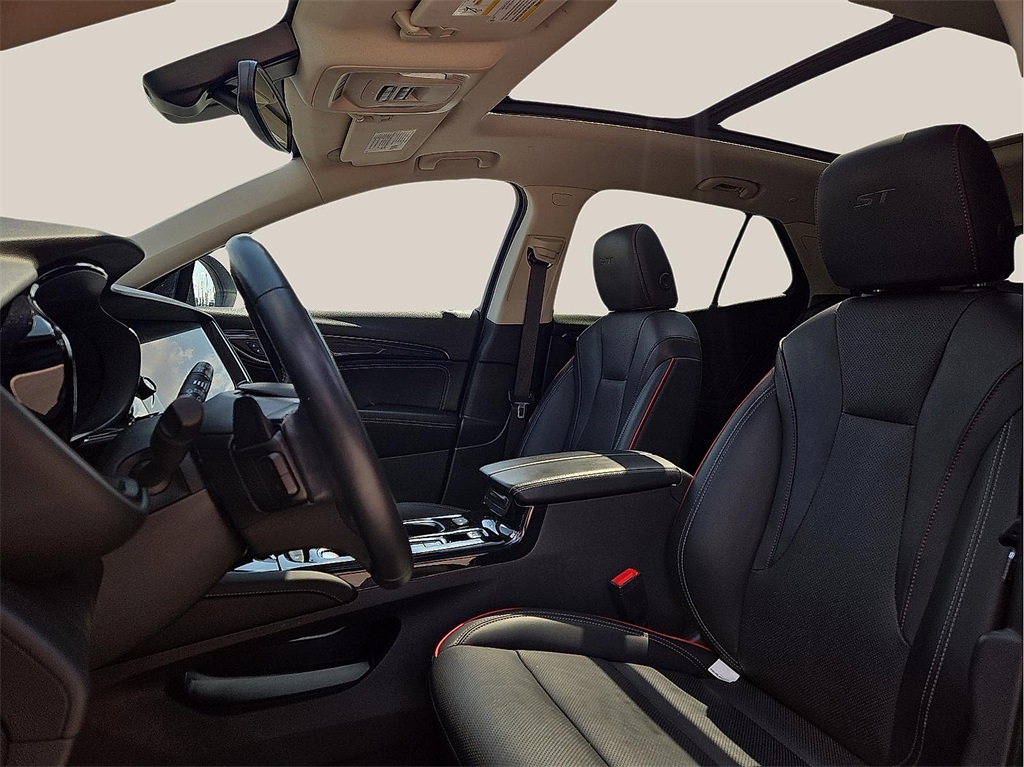 Used 2023 Buick Envision For Sale in Farmington, AR