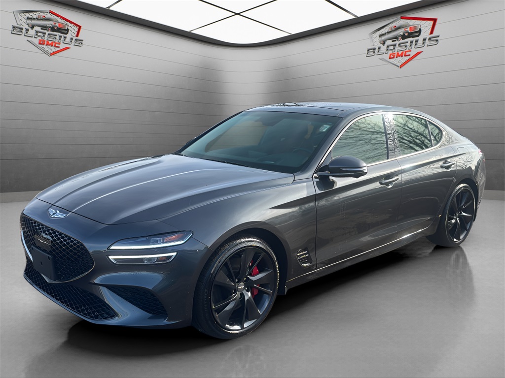 2023 Genesis G70 3.3T RWD
