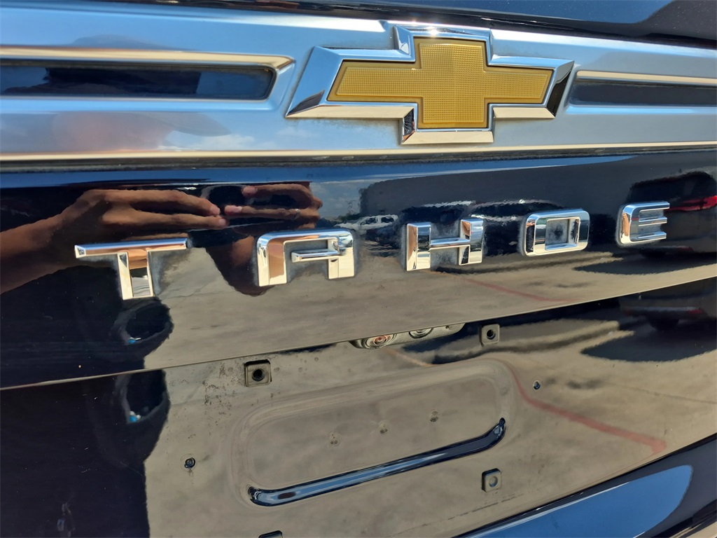 2022 Chevrolet Tahoe High Country Blue at Shottenkirk Kia Fort Bend