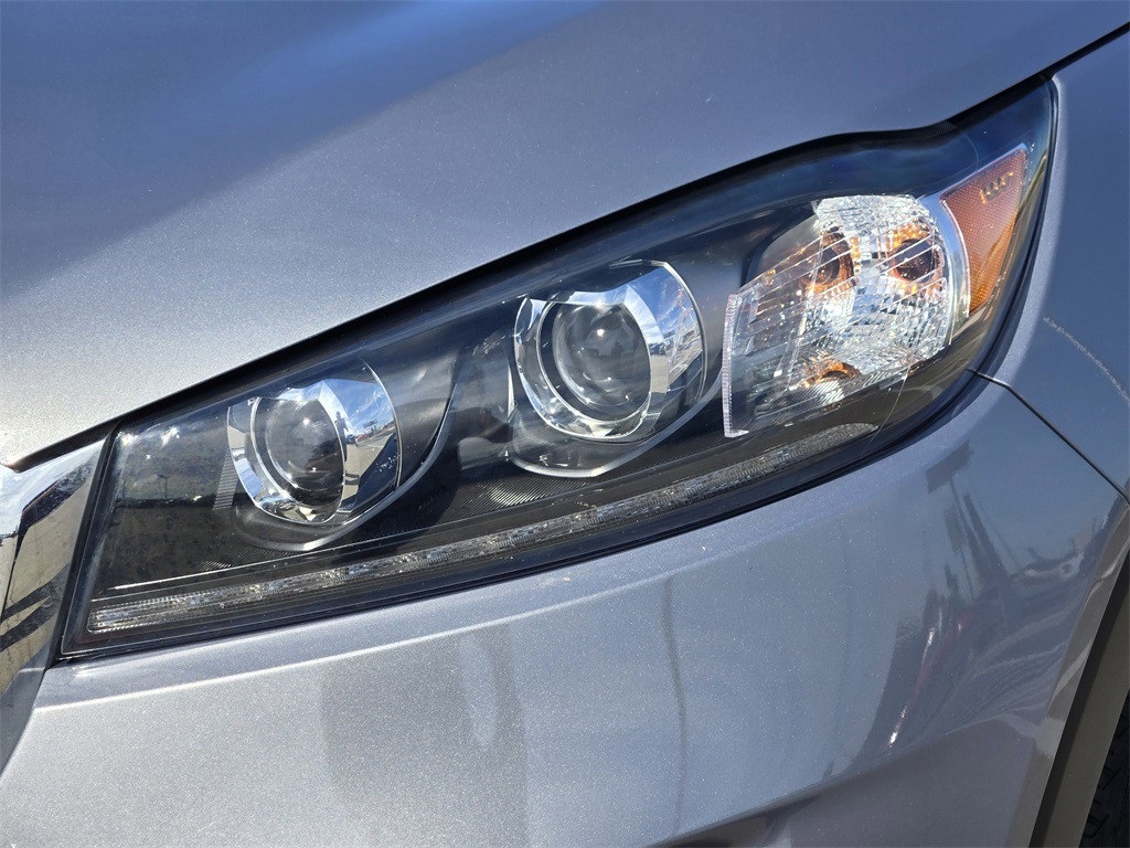 2020 Kia Sorento L Silver at DeMontrond Automotive Group