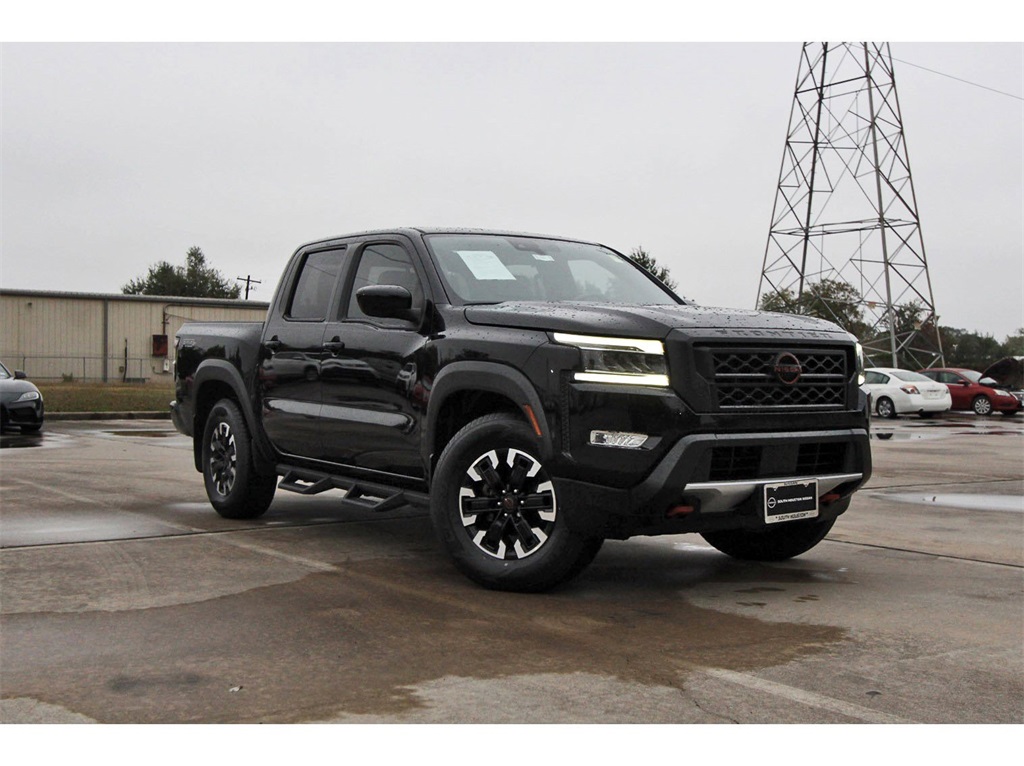 2022 Nissan Frontier PRO-X Black at Central Houston Nissan