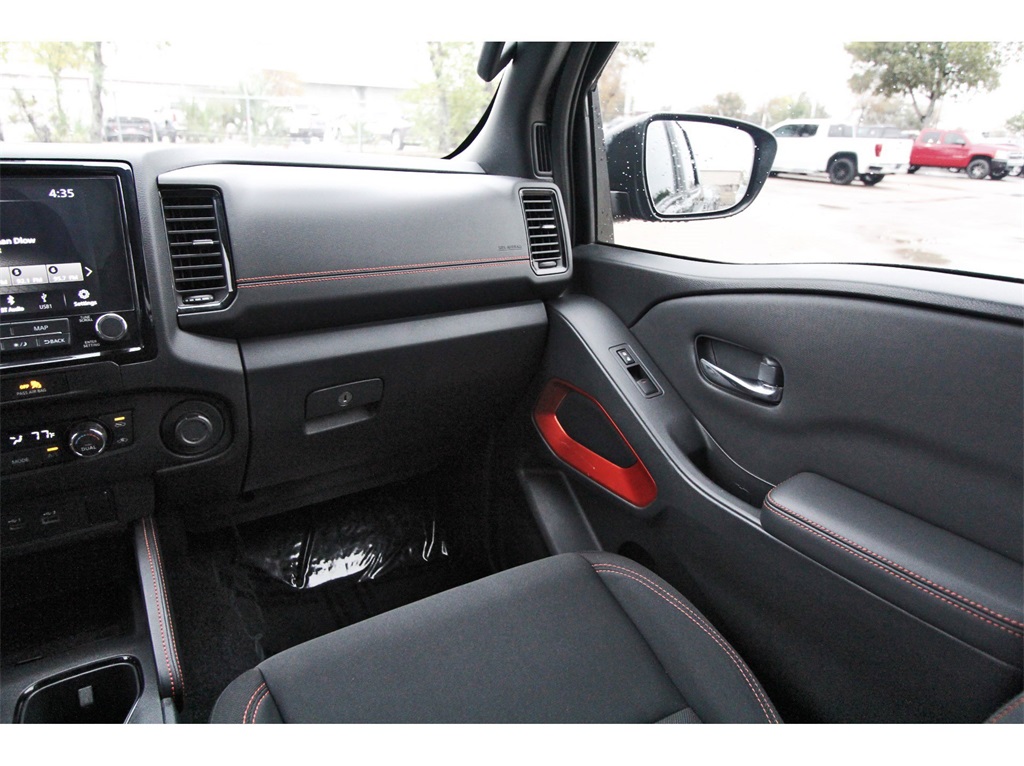 2022 Nissan Frontier PRO-X Black at Central Houston Nissan