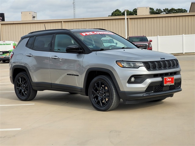 2023 Jeep Compass Altitude 4WD