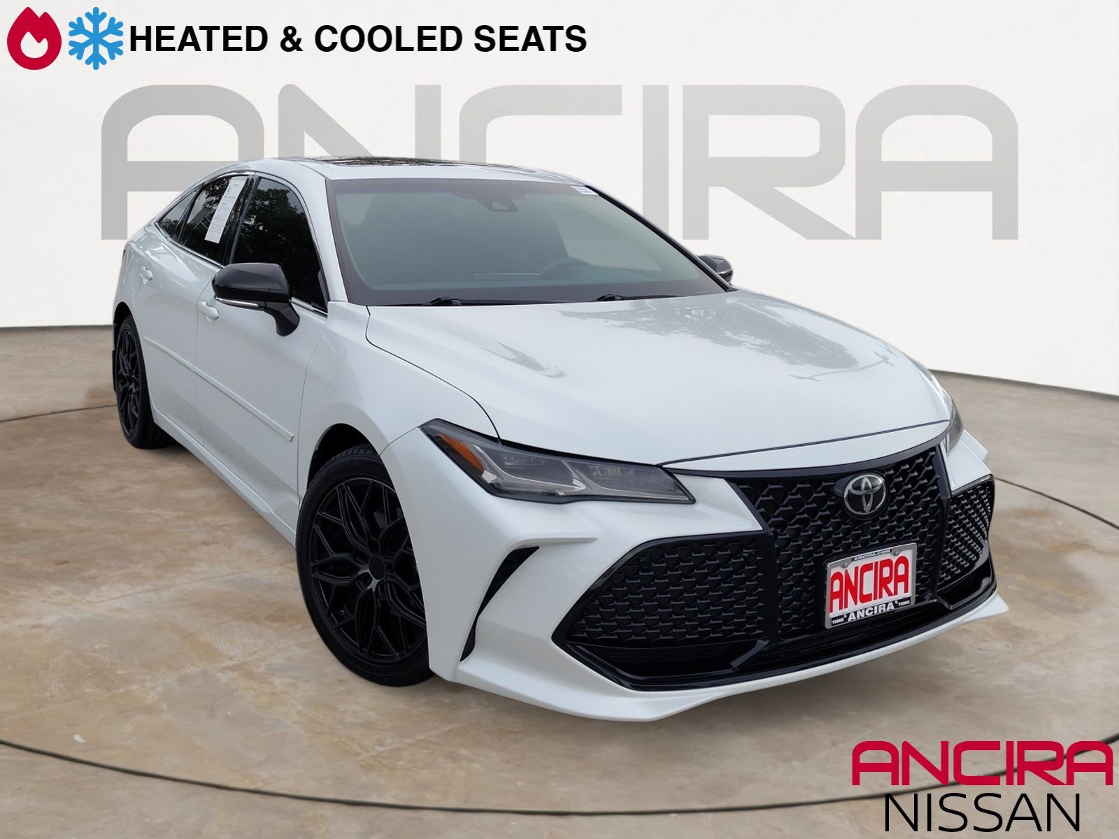 Used Car 2019 Toyota Avalon  Touring For Sale Under $30,000 In San Antonio, Texas