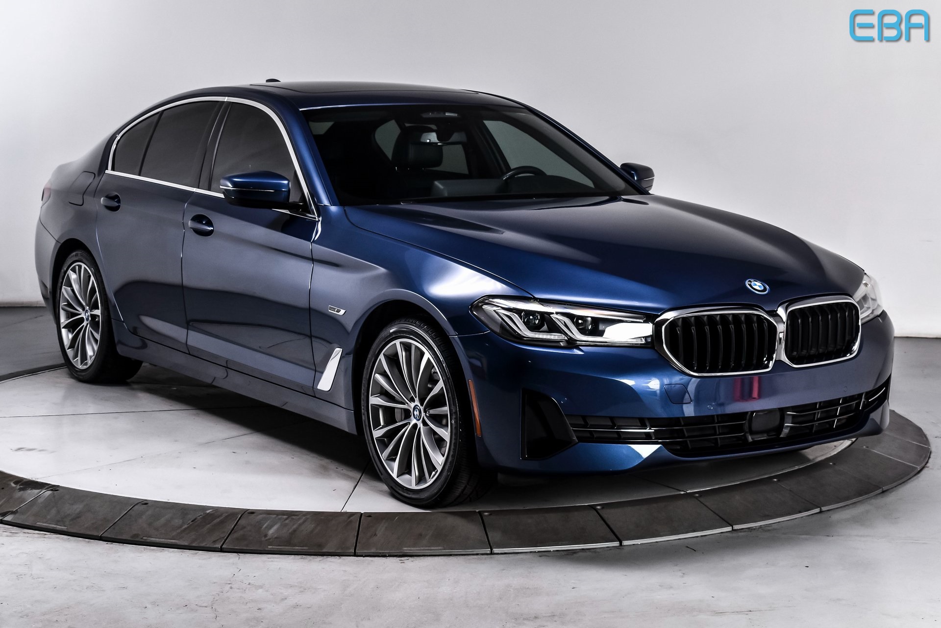 2023 BMW 5 Series 530e xDrive Hybrid Plug-in AWD