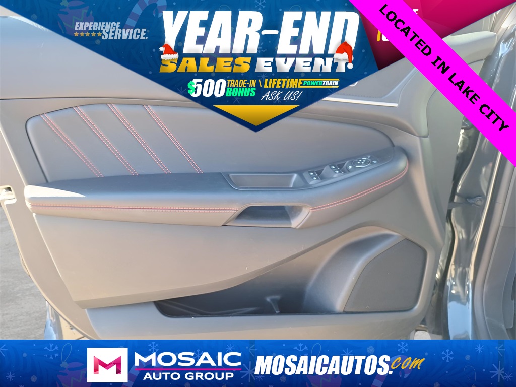 2022 Ford Edge