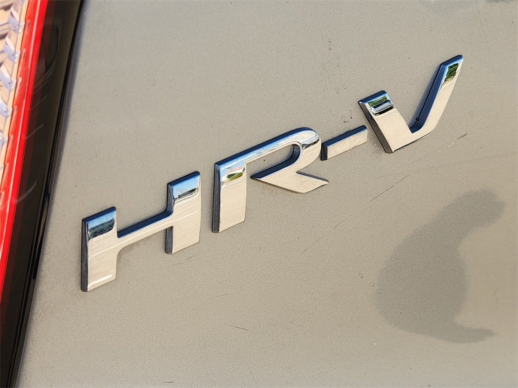 2017 Honda HR-V EX-L - 11